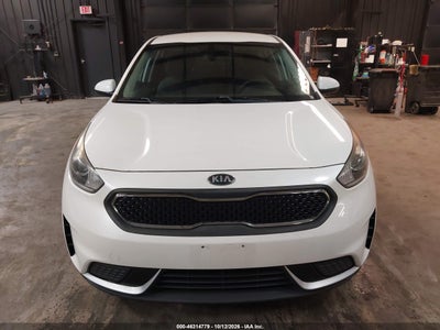 2018 KIA NIRO 17