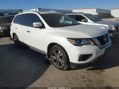 2017 Nissan Pathfinder Platinum