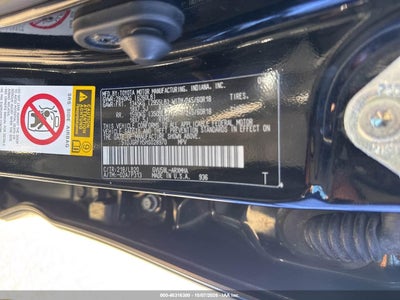 2017 TOYOTA HIGHLANDER HYBRID 9