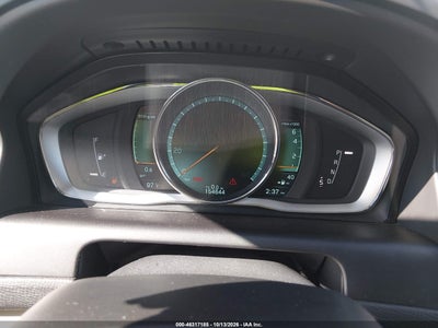 2015 VOLVO XC60 7