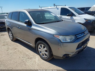 2014 MITSUBISHI OUTLANDER ES