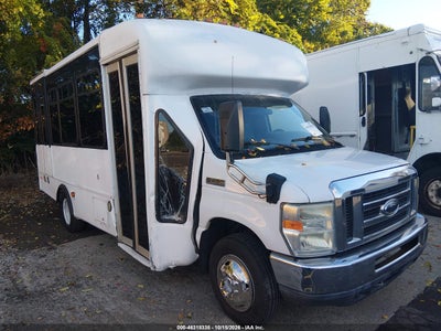2009 FORD BUS E-450 CUTAWAY