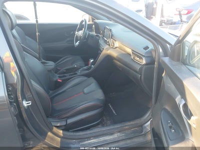 2019 HYUNDAI VELOSTER 5