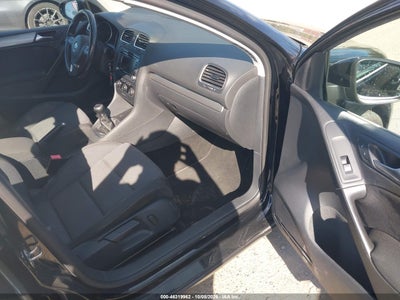 2014 VOLKSWAGEN GOLF 5