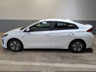 2019 HYUNDAI IONIQ HYBRID 16
