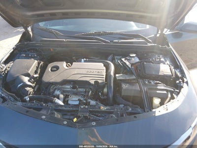 2019 CHEVROLET MALIBU 10