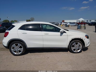 2016 MERCEDES-BENZ GLA 250 13