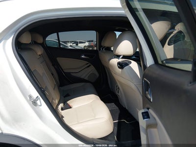 2016 MERCEDES-BENZ GLA 250 8