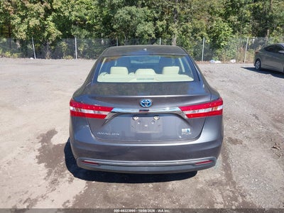 2015 TOYOTA AVALON HYBRID 16