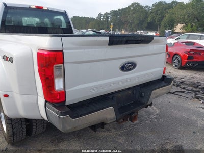 2017 FORD F-450 19
