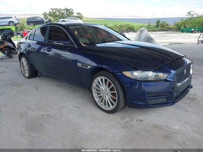 2017 JAGUAR XE
