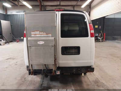 2018 CHEVROLET EXPRESS 3500 21