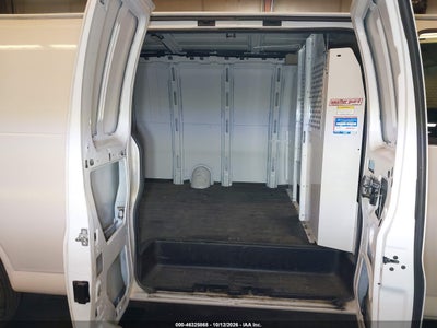 2018 CHEVROLET EXPRESS 3500 8