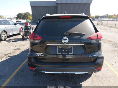 2017 NISSAN ROGUE 16