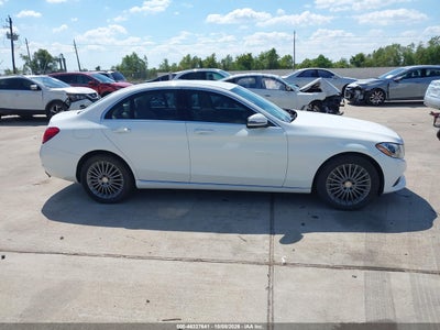 2016 MERCEDES-BENZ C 300 13