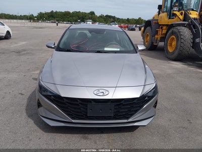 2021 HYUNDAI ELANTRA 12