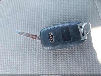 2015 KIA SORENTO 11