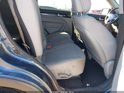 2015 KIA SORENTO 8