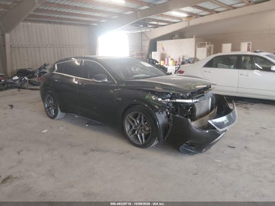2017 Infiniti QX30 Sport