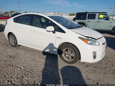 2011 TOYOTA PRIUS TWO