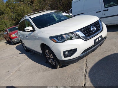 2017 NISSAN PATHFINDER SL