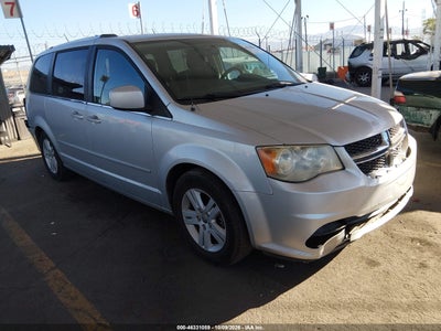 2011 DODGE GRAND CARAVAN CREW