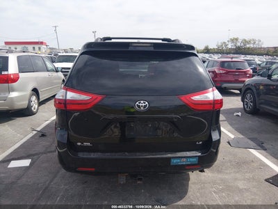 2016 TOYOTA SIENNA 16