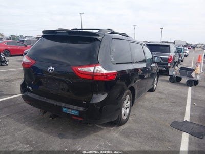 2016 TOYOTA SIENNA 6