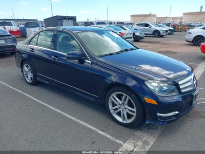 2013 MERCEDES-BENZ C 250 SPORT