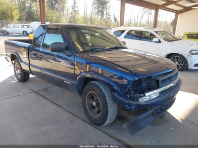 2002 Chevrolet S-10 LS