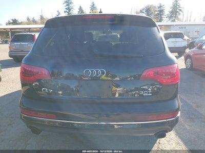 2015 AUDI Q7 16