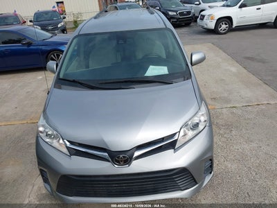 2018 TOYOTA SIENNA 6