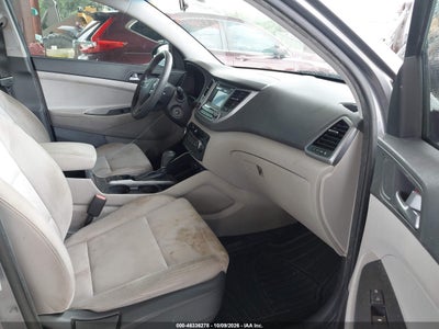 2016 HYUNDAI TUCSON 5