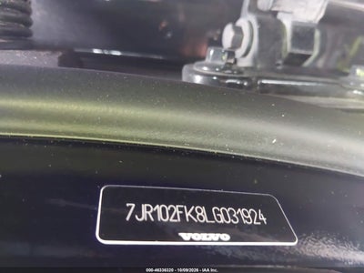 2020 VOLVO S60 9
