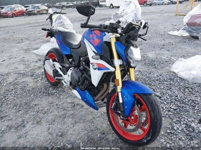 2026 BMW F 900 R