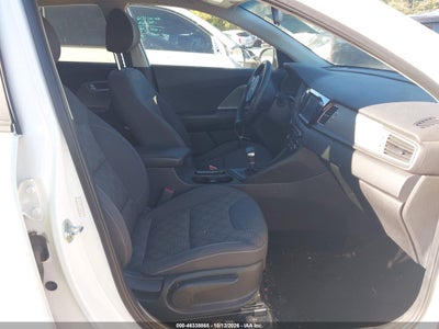 2017 KIA NIRO 5