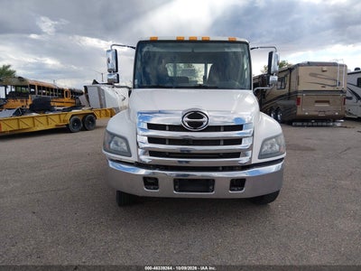 2020 HINO 238/258/268 11