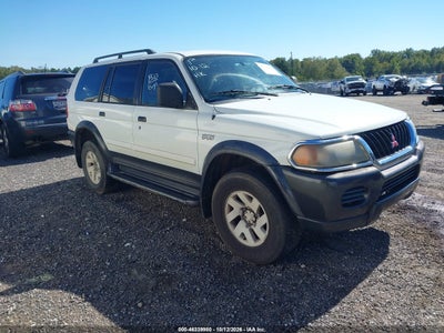 2001 MITSUBISHI MONTERO SPORT XLS