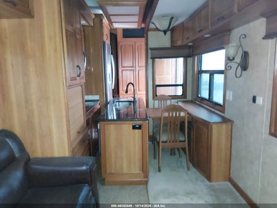 2014 DRV ELITE SUITES 38 FT FIFITH WHEEL 8