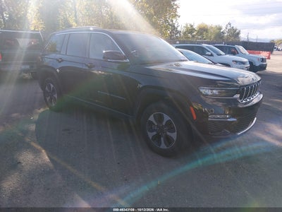 2024 JEEP GRAND CHEROKEE 4XE 13
