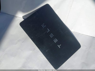 2018 TESLA MODEL 3 11