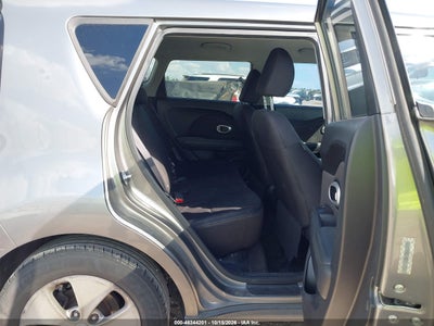 2015 KIA SOUL 8