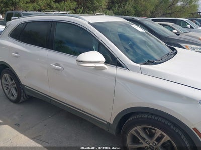 2017 LINCOLN MKC 13