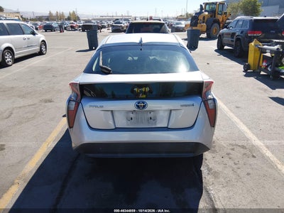 2017 TOYOTA PRIUS 16
