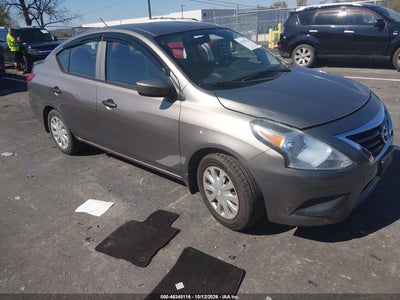 2017 NISSAN VERSA