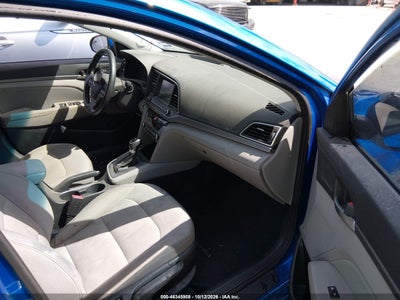2017 HYUNDAI ELANTRA 5