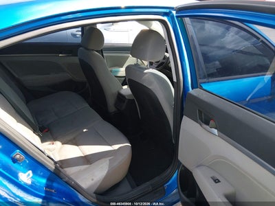2017 HYUNDAI ELANTRA 8