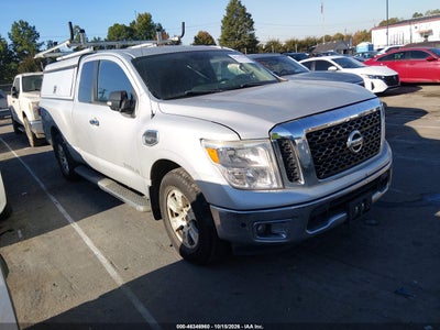 2017 NISSAN TITAN