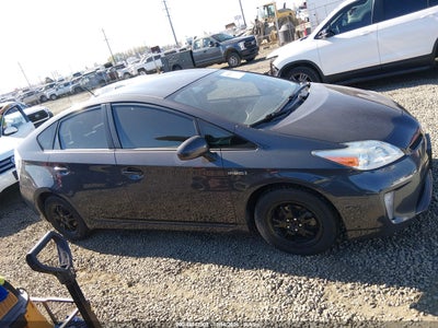 2014 TOYOTA PRIUS 13
