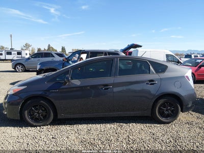 2014 TOYOTA PRIUS 14